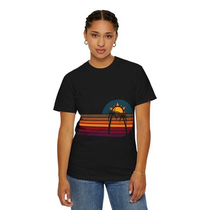 Retro Sunset Palm T-Shirt | Vintage Summer Vibes Tee