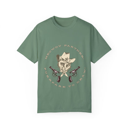 Howdy Partner! Cat Cowboy T-Shirt | Funny Western Graphic Tee