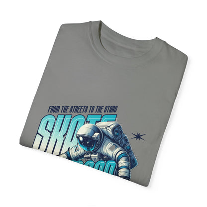 Skate the Moon T-Shirt – Astronaut Skateboarder Graphic Tee for Space & Skate Fans