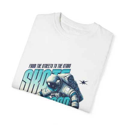 Skate the Moon T-Shirt – Astronaut Skateboarder Graphic Tee for Space & Skate Fans